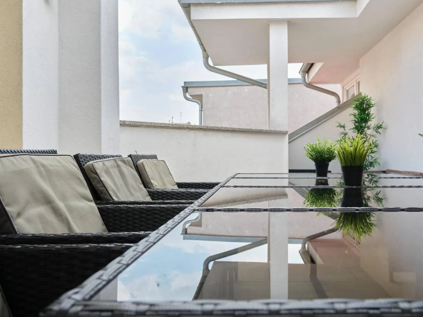 Stylish I 5 Minutes To U1 Reumannplatz I 15 Min To City Center 维也纳