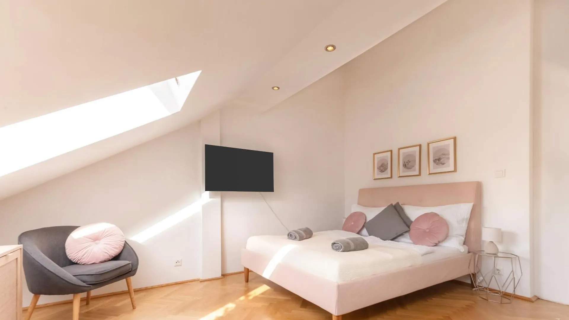 公寓 Stylish I 5 Minutes To U1 Reumannplatz I 15 Min To City Center 维也纳 奥地利
