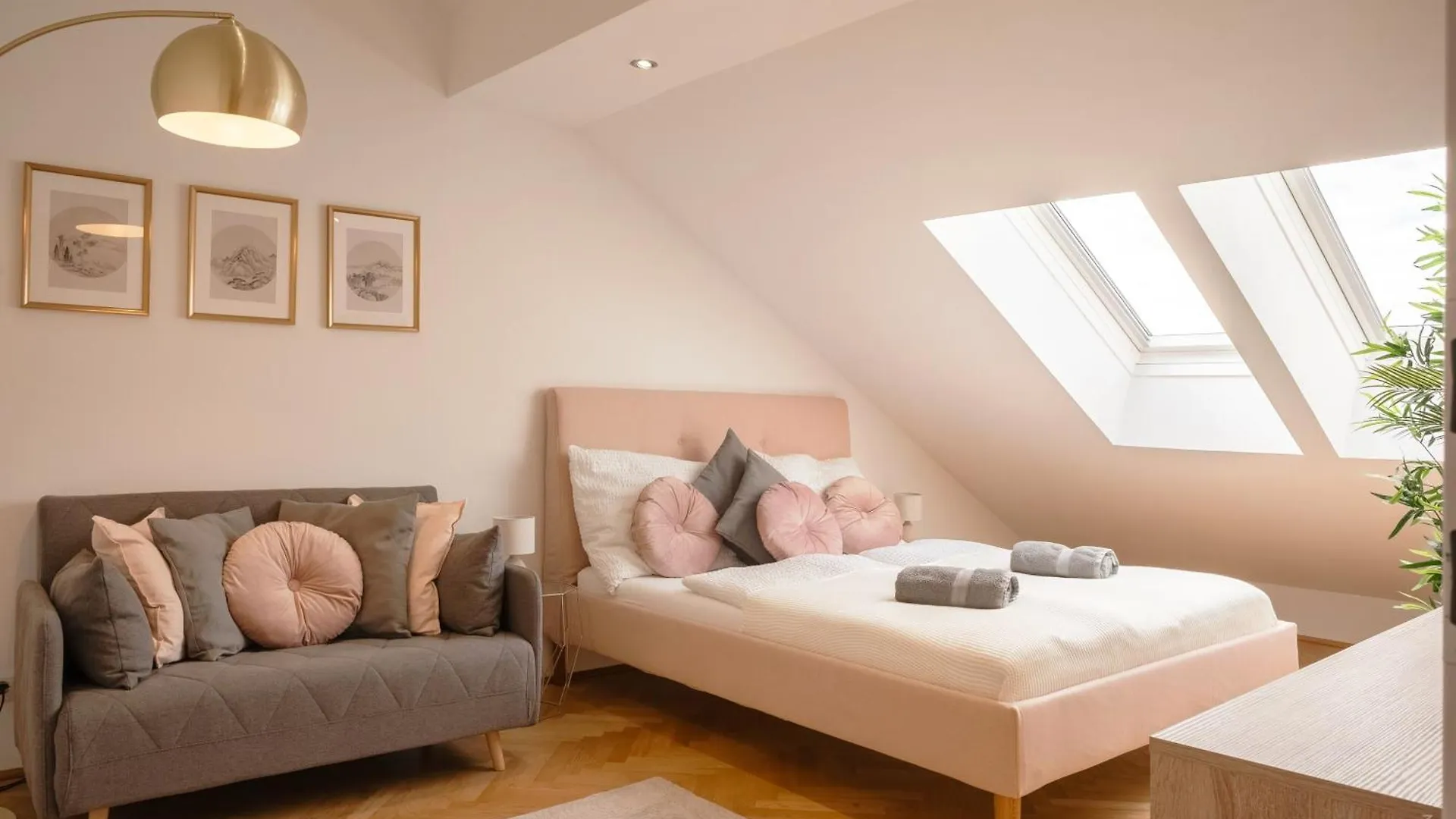 公寓 Stylish I 5 Minutes To U1 Reumannplatz I 15 Min To City Center 维也纳