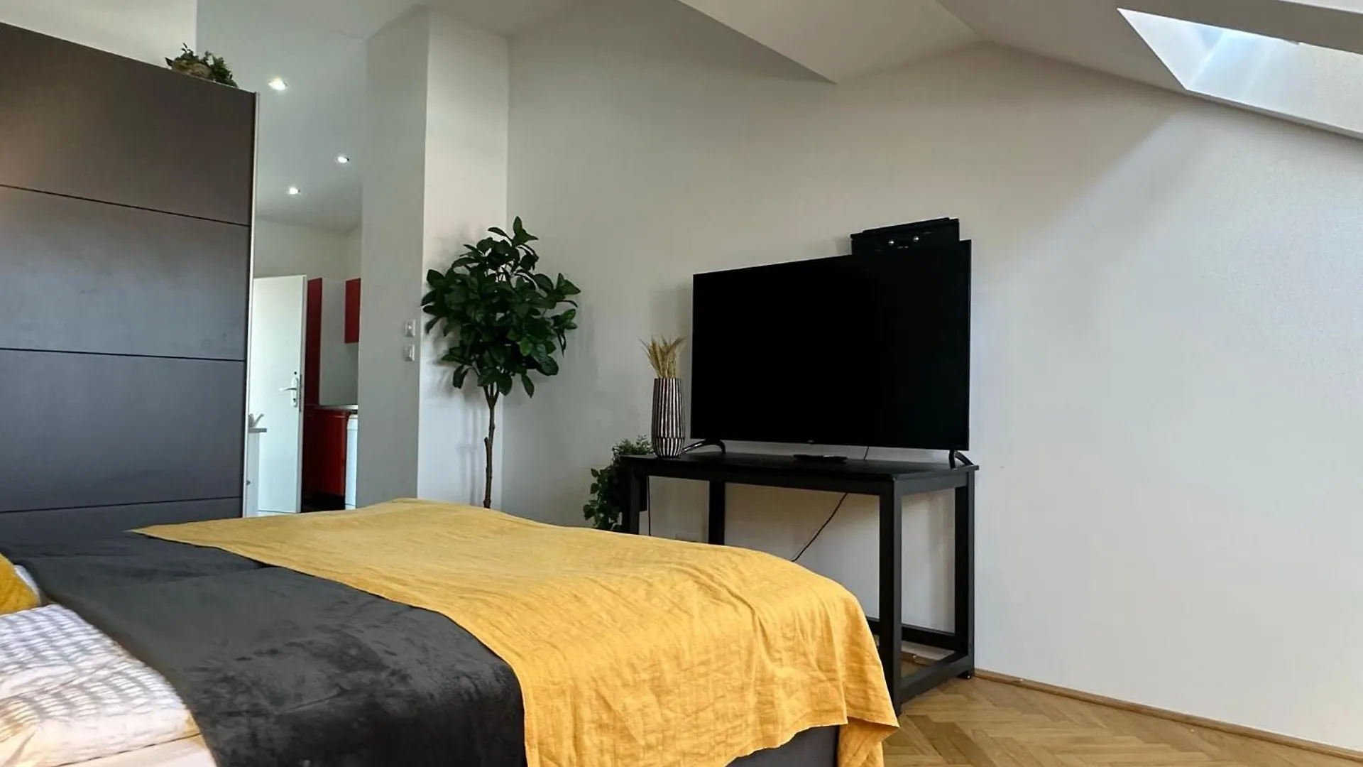 شقة Stylish I 5 Minutes To U1 Reumannplatz I 15 Min To City Center فيينا