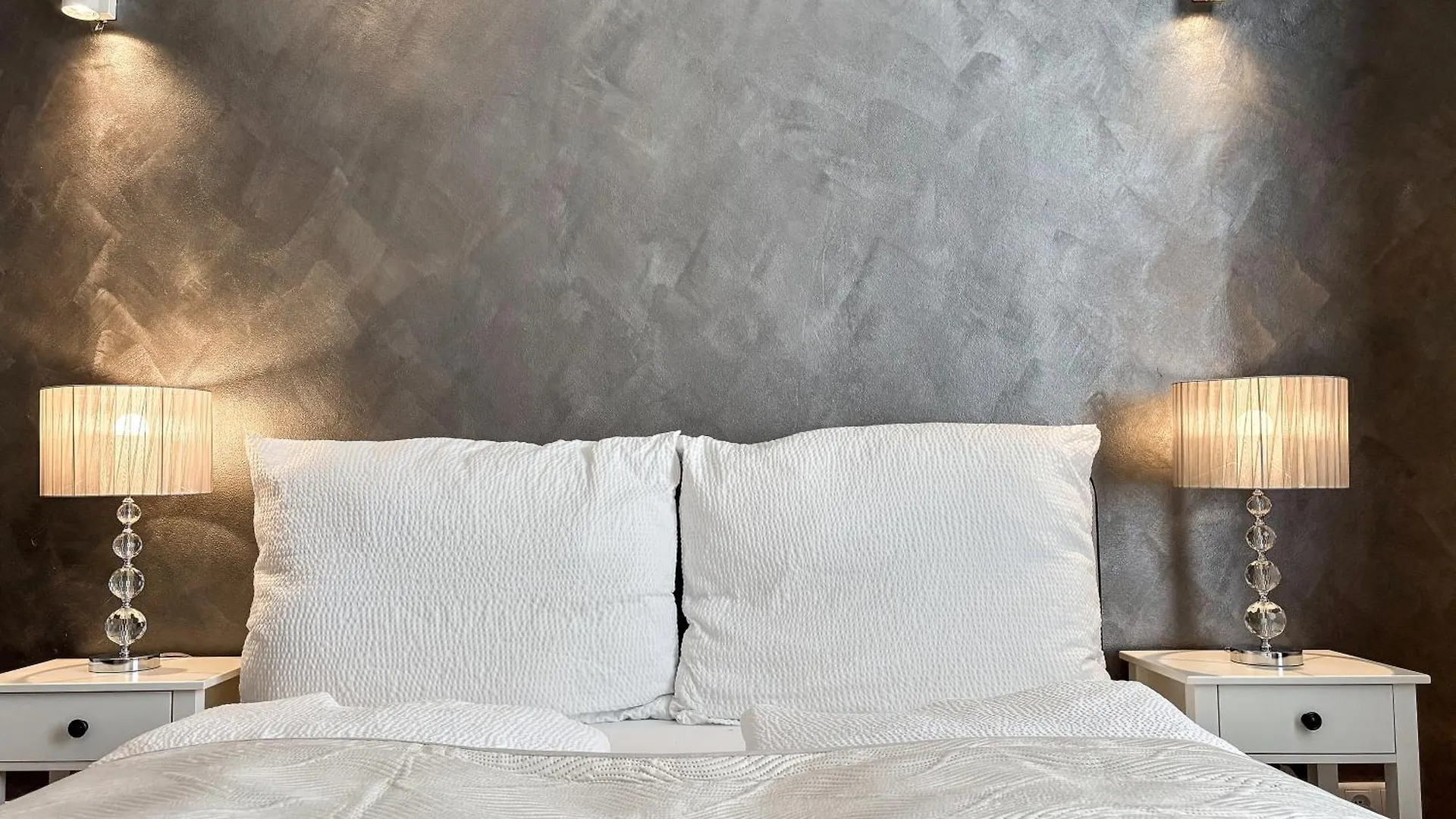 Stylish I 5 Minutes To U1 Reumannplatz I 15 Min To City Center فيينا